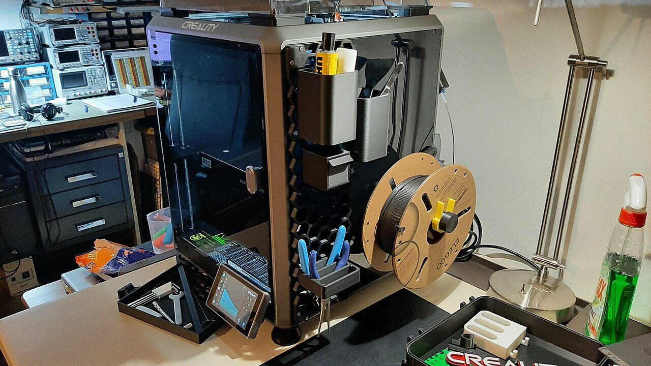 Filament dryers