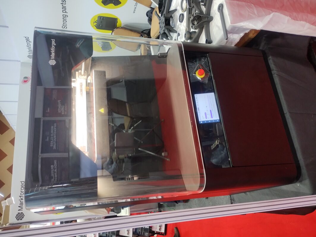 FibreSeek Opens Global Pre-Sale for the FibreSeeker 3, a Desktop Continuous-Fiber Printer at $3,199