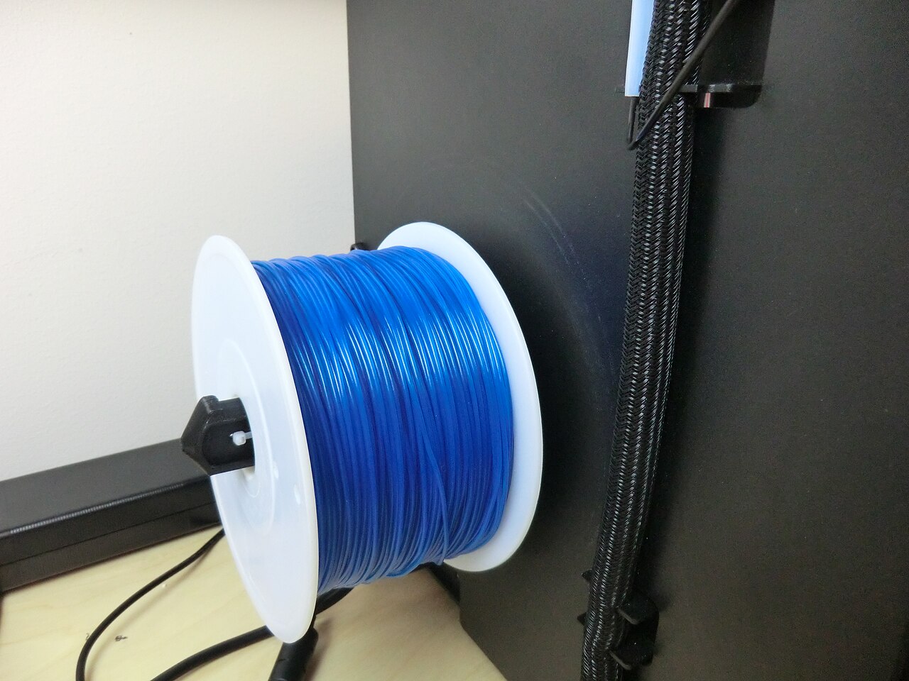How to Dry Filament: Temperatures, Dryers, Ovens, and Long-Term Storage