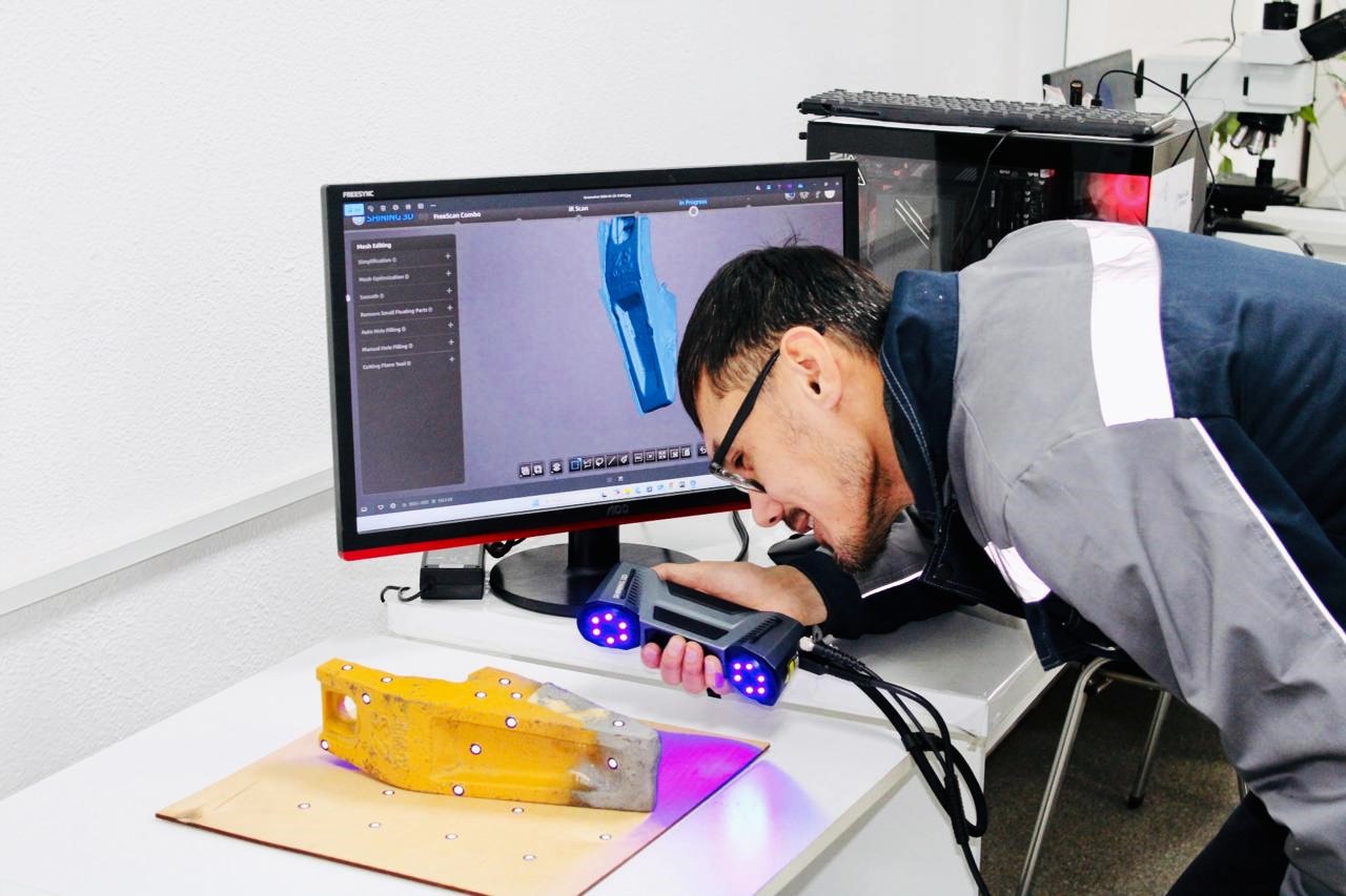 Sub-0.005mm and No Tape Measure: How Non-Contact 3D Scanning Is Taking Over Quality Inspection