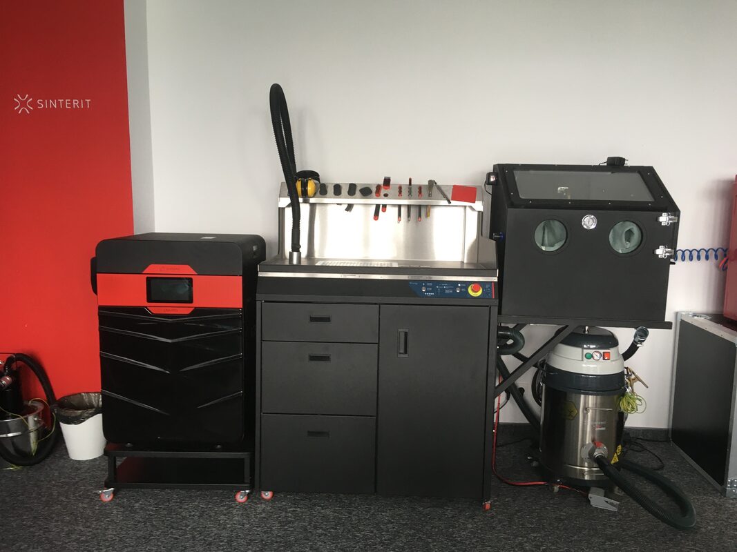 Sinterit and DyeMansion Partner to Bundle Entry-Level SLS Printing With Industrial Finishing